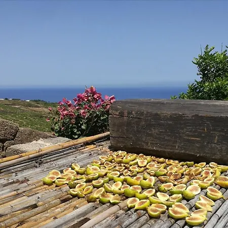 Dammusi Il Carrubo 3* Kamma