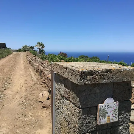 Dammusi Il Carrubo 3* Kamma