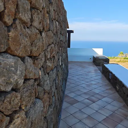 Dammusi Il Carrubo