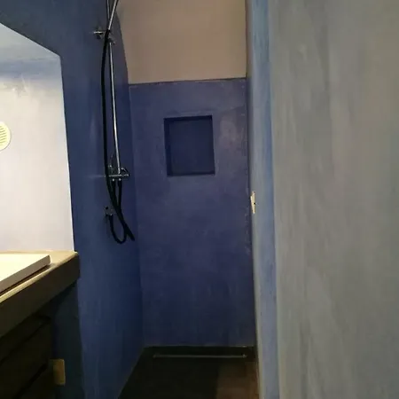 Pensionat Dammusi Il Carrubo