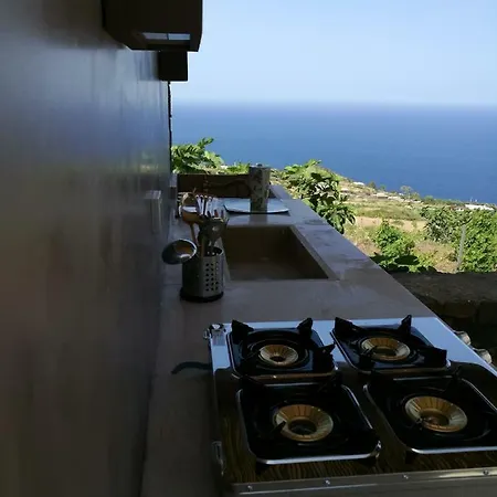 Pensionat Dammusi Il Carrubo